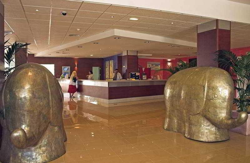 Hotel Caribe Es Canar  Exterior photo