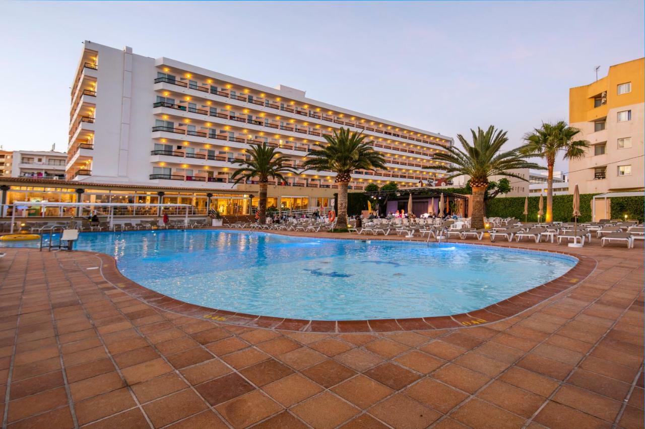 Hotel Caribe Es Canar  Exterior photo
